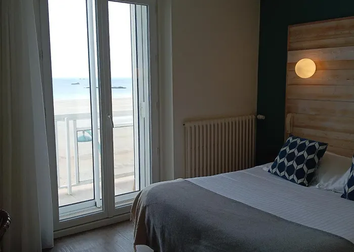 Hôtel Alba Saint-Malo Plage du Sillon
